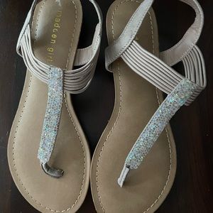 Women’s sandals size 9M